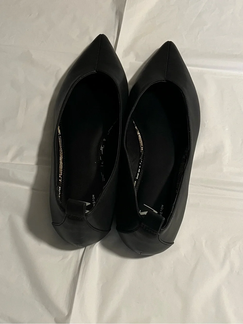 Women’s Black Pointed Toe Flats